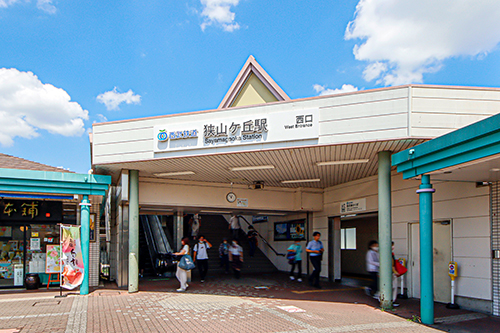 都市風景イラスト長袖シャツ 38サイズ 都市風景イラスト長袖シャツ 38サイズ（目黒川）
